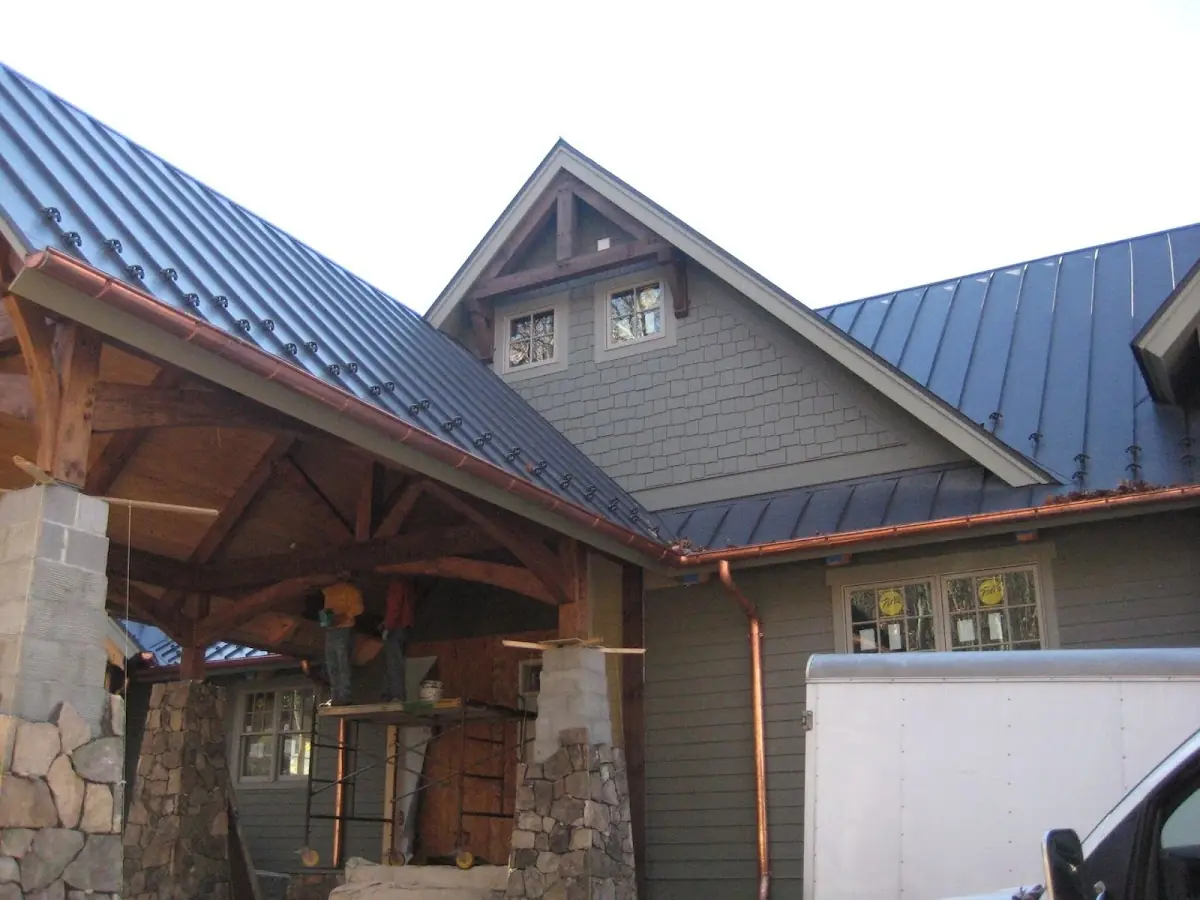 Craftsman Roofing team delivering quality roofing work in Hunters Run